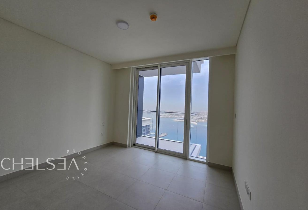 HIGH FLOOR | PANORAMIC SEA VIEW | BEACHFRONT photo 6