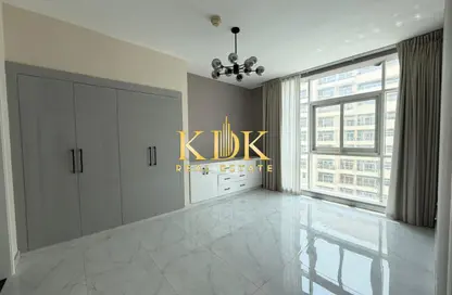 Apartment - 1 Bedroom - 2 Bathrooms for rent in Royal Residence 2 - Royal Residence - Dubai Sports City - Dubai