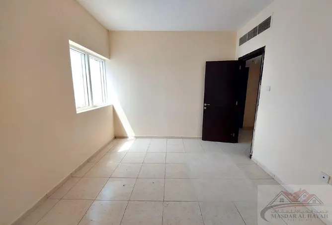 128367034 - Property Image 3