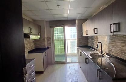Apartment - 3 - 3 for rent in Dar Al Majaz - Jamal Abdul Nasser Street - Al Majaz - Sharjah