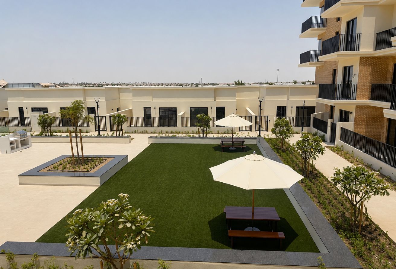 3 bedroom apartment in The Mayfair, Town Square: 6