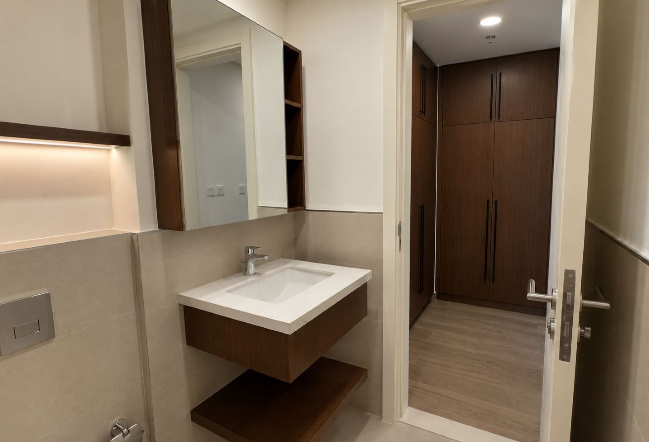 3 bedroom apartment in The Mayfair, Town Square: 9