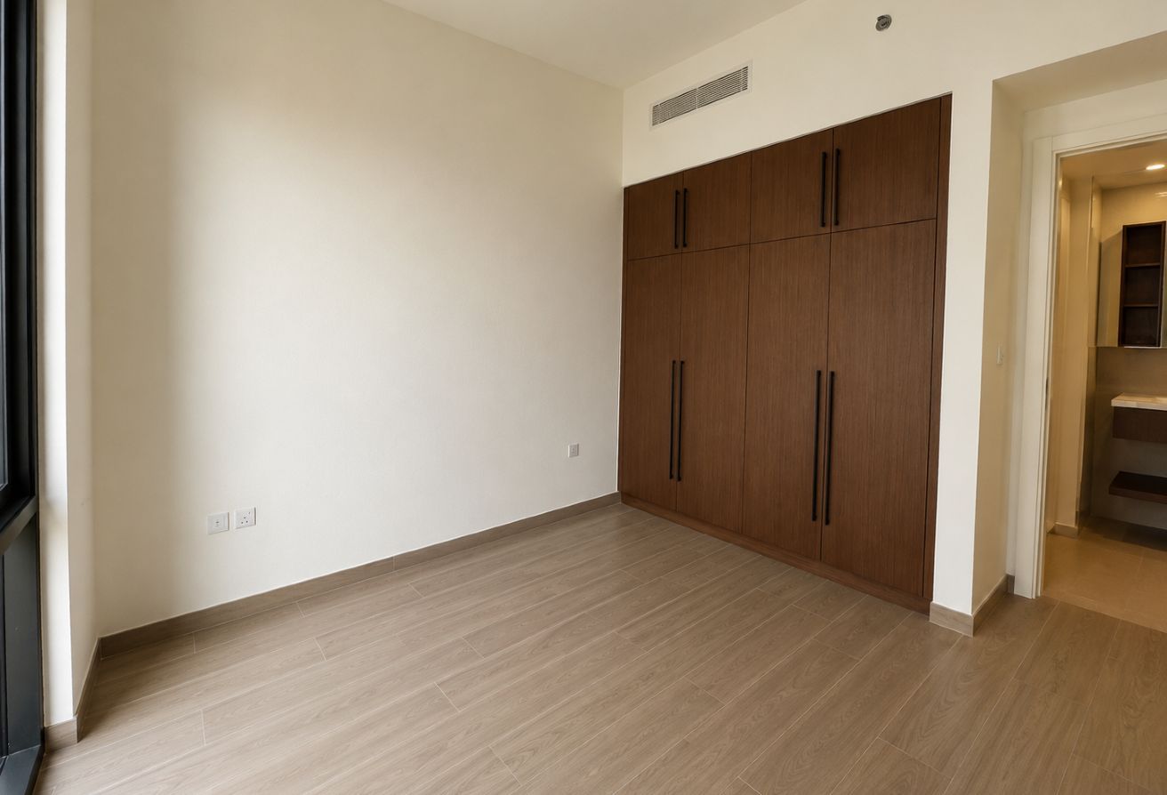 3 bedroom apartment in The Mayfair, Town Square: 5