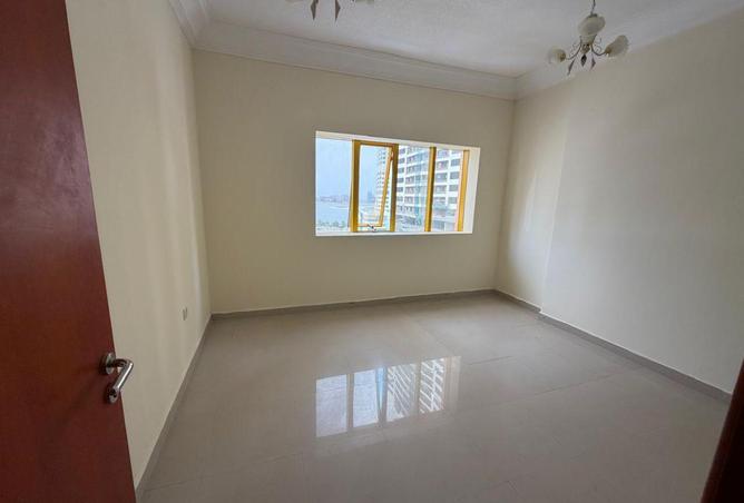 73840087 - Property Image 3