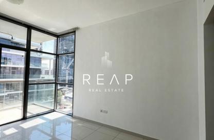Apartment - Studio - 1 for rent in Golf Horizon A - Golf Horizon - Golf Town - Damac Hills - Dubai