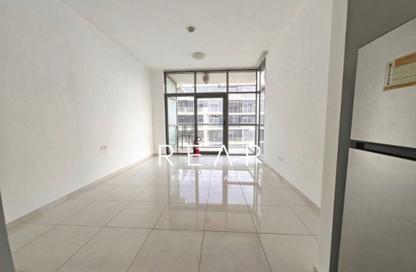 Apartment - Studio - 1 for rent in Golf Horizon A - Golf Horizon - Golf Town - Damac Hills - Dubai