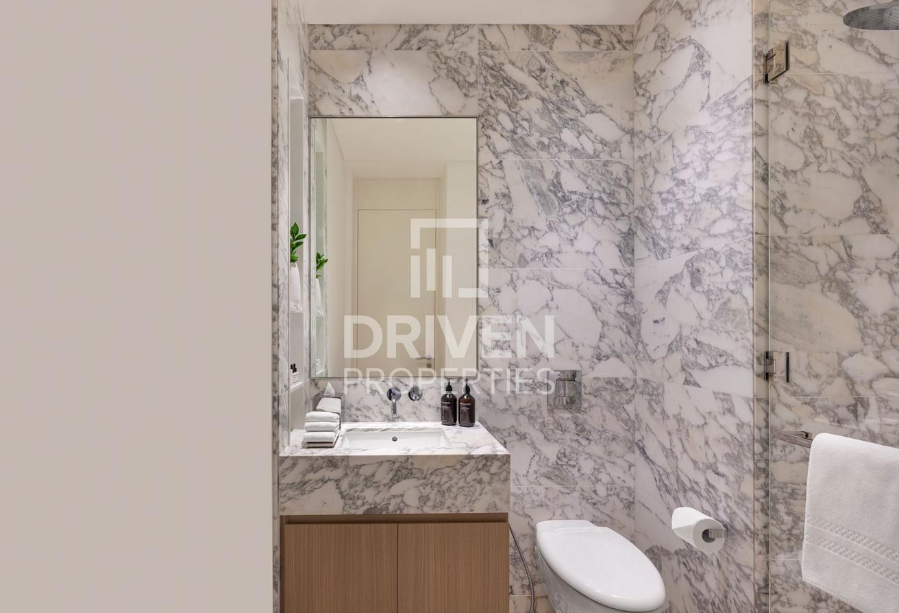 Elegant Unit | Unique Layout | Furnished photo 9