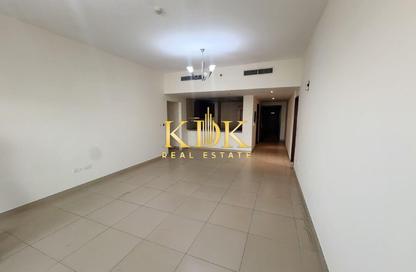 Apartment - 2 - 3 for rent in Stadium Point - Dubai Sports City - Dubai Apartment - 2 - 3 for rent in Stadium Point - Dubai Sports City - Dubai