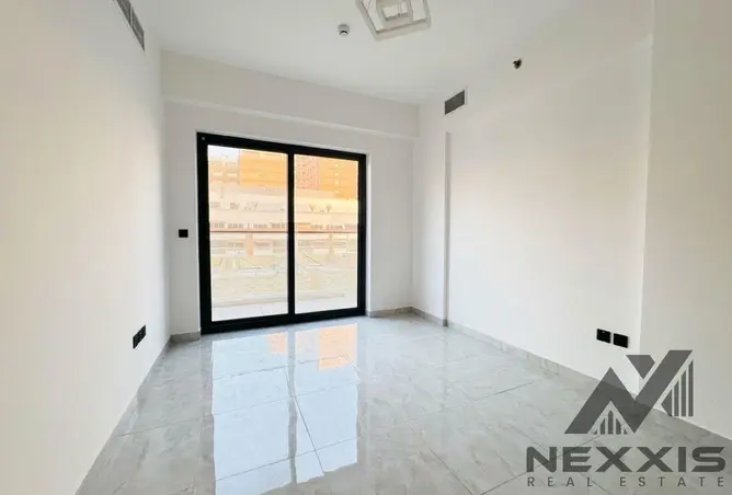 151364845 - Property Image 3