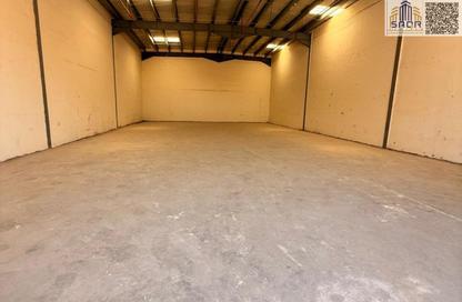 Warehouse - Studio - 1 Bathroom for rent in Umm Dir - Umm Al Quwain