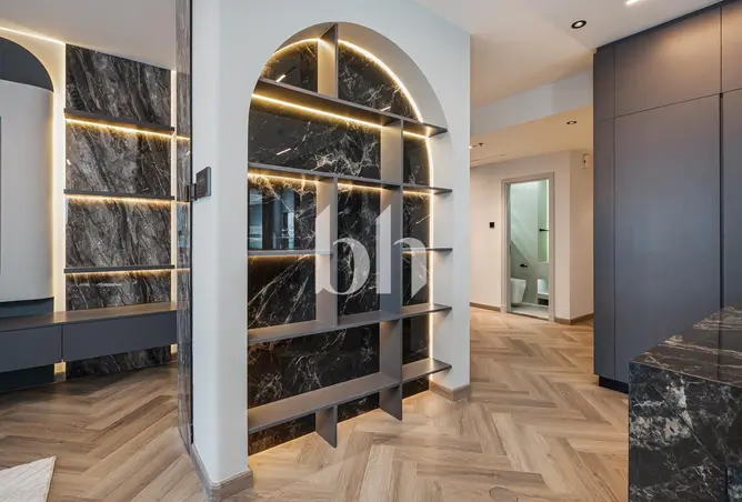 147760353 - Property Image 3
