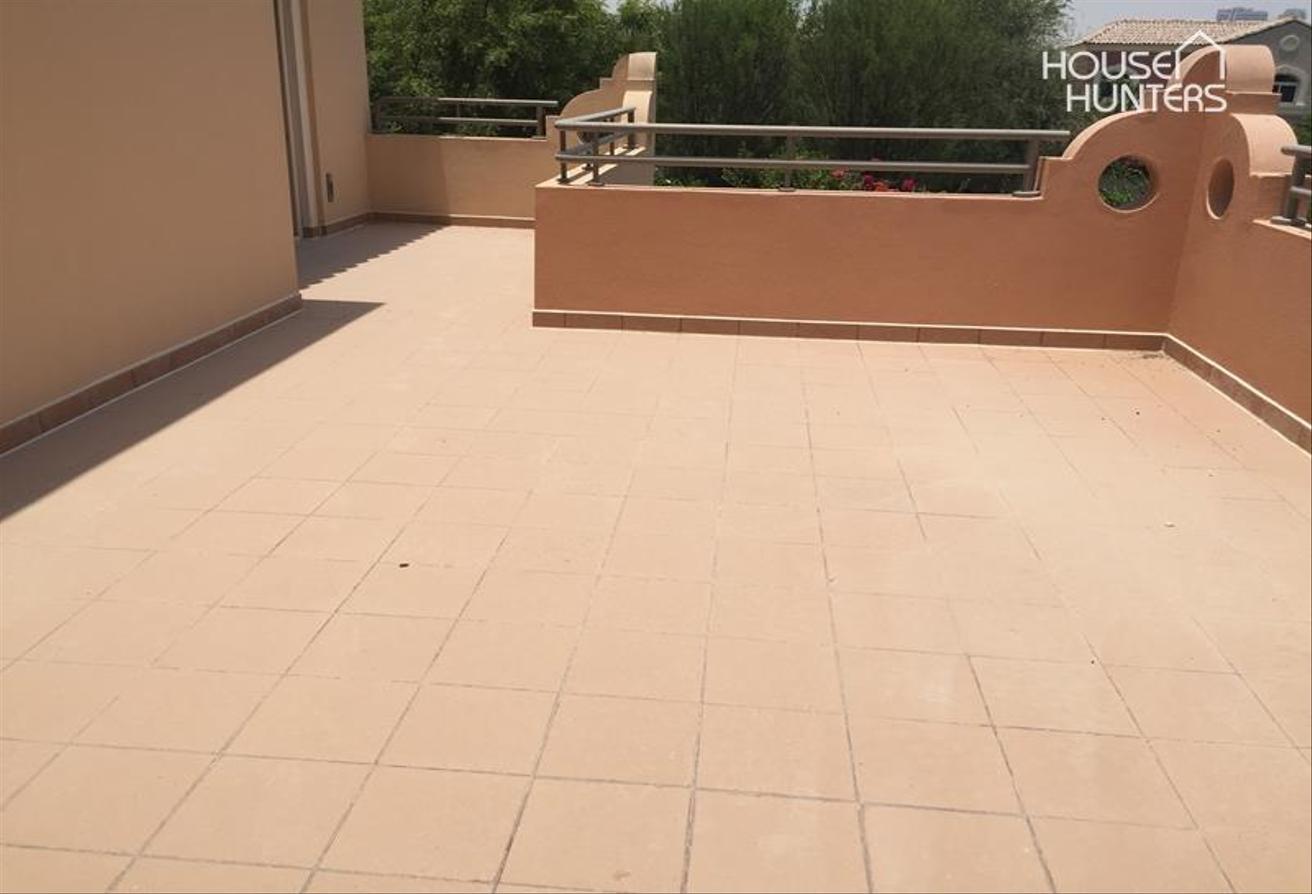 4-Bedroom Villa | Private Corner Garden |Exclusive photo 10