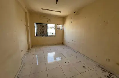Apartment - 1 Bedroom - 1 Bathroom for rent in Al Butina B - Al Butina - Sharjah