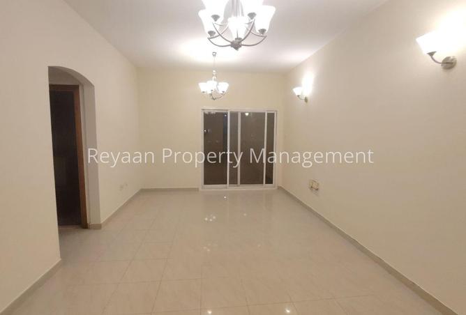 Specious 2BHK Apartment Perfect for Family photo 2