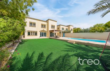 Villa - 4 - 4 for sale in District 5 - Jumeirah Park - Dubai Villa - 4 - 4 for sale in District 5 - Jumeirah Park - Dubai