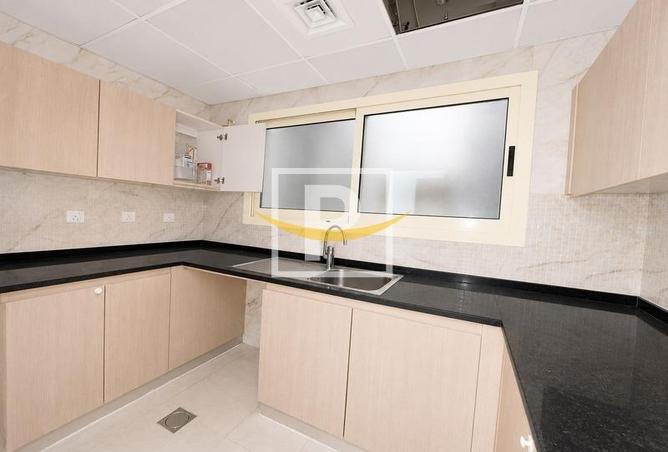 87030809 - صورة العقار 3