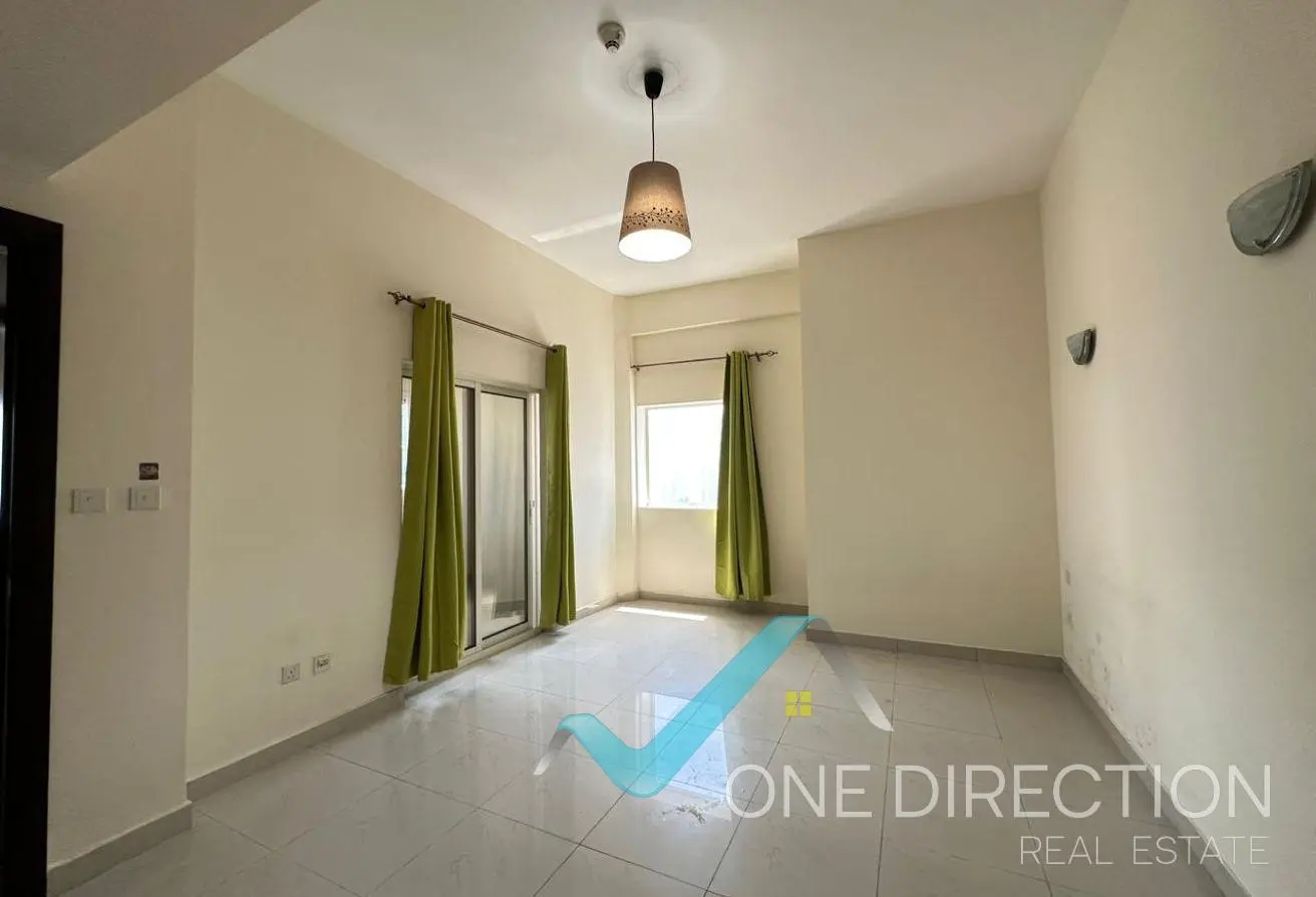 165590884 - Property Main Image