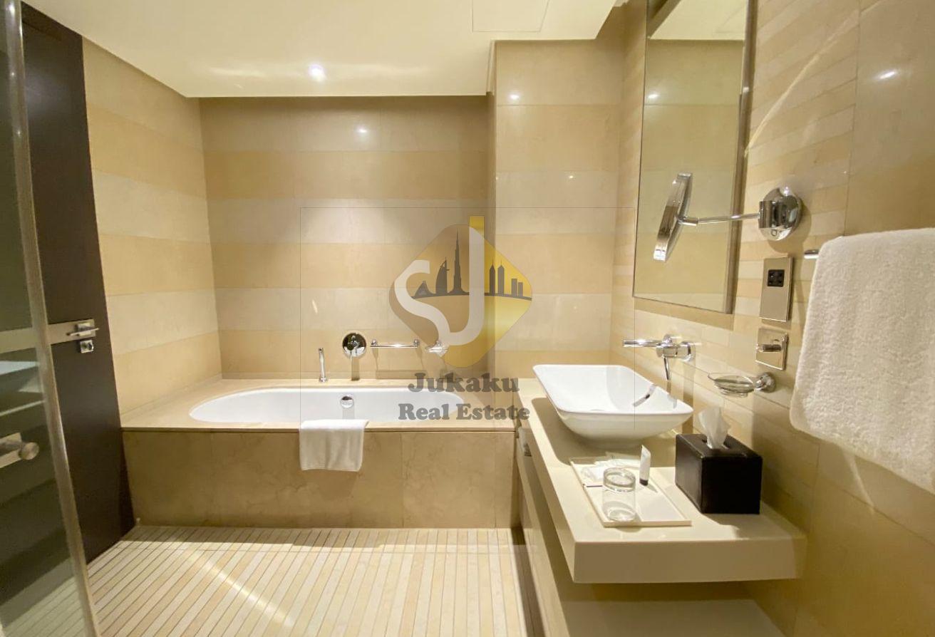 Premium Luxury Furnished Studio | Hyatt Regency photo 6