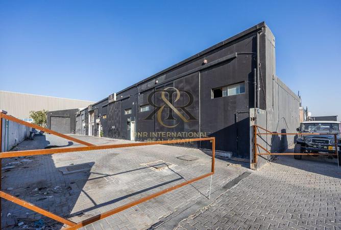 2PIrEwExUmW - Property Image 3