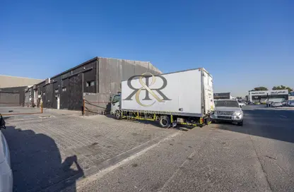 Warehouse - Studio for sale in Al Quoz Industrial Area 3 - Al Quoz Industrial Area - Al Quoz - Dubai