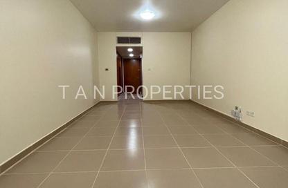 Apartment - Studio - 1 for rent in Golden Sands 6 - Al Mankhool - Bur Dubai - Dubai