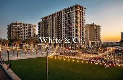 Apartment - 1 Bedroom - 1 Bathroom for sale in The Mayfair - Town Square - Dubai