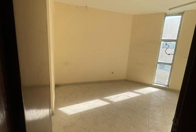 67442157 - Property Image 3