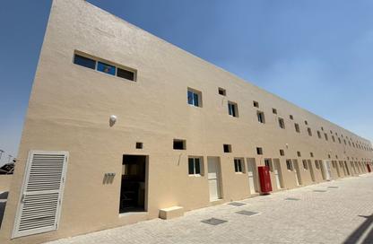 Labor Camp - Studio - 7+ for rent in Al Jurf Industrial 2 - Al Jurf Industrial - Ajman
