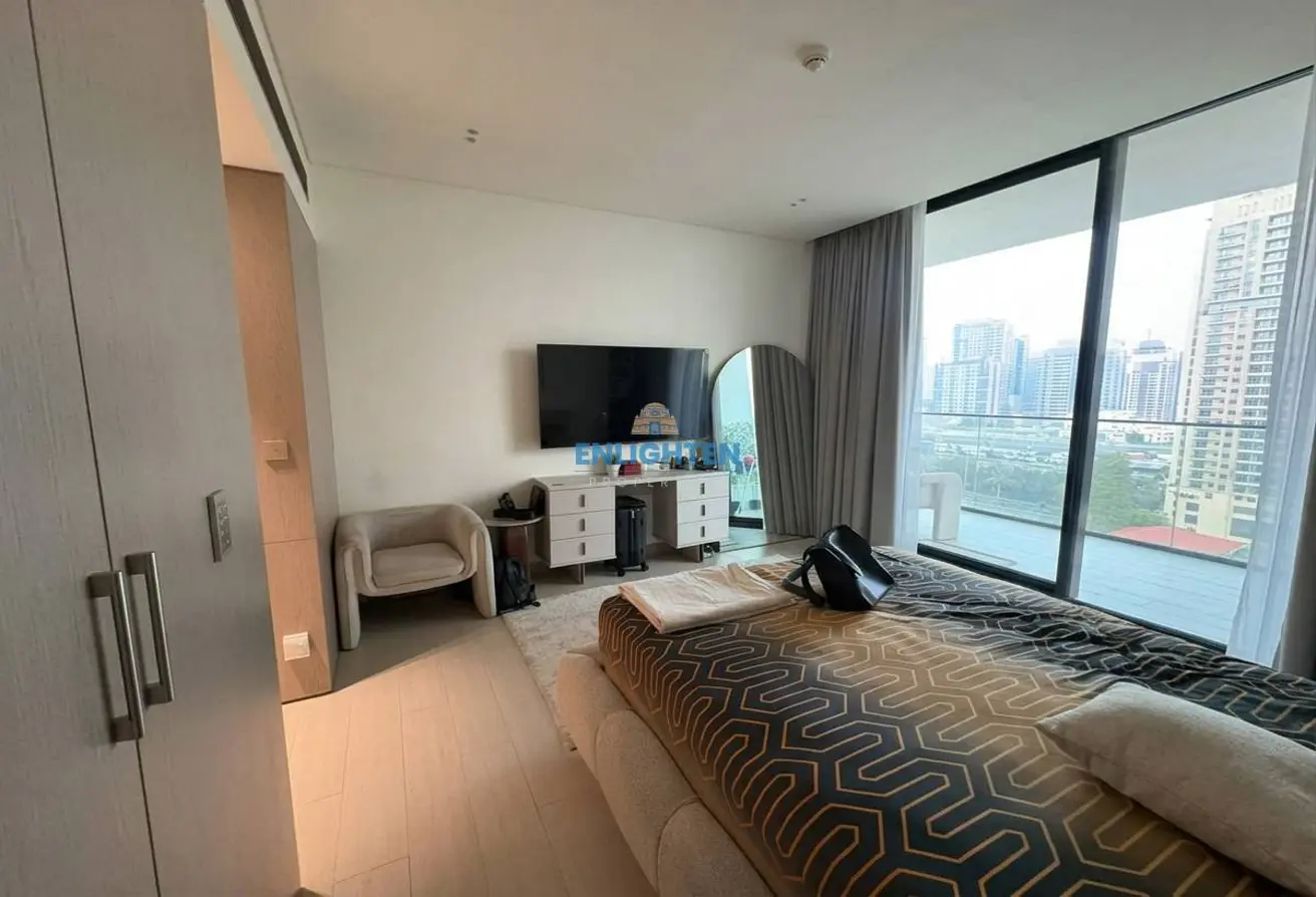 156927225 - Property Main Image