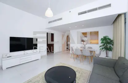 Apartment - 1 Bedroom - 2 Bathrooms for rent in Boulevard Crescent Tower 1 - BLVD Crescent - Downtown Dubai - Dubai