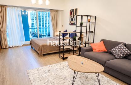 Apartment - Studio - 1 for rent in Lake Terrace - JLT Cluster D - Jumeirah Lake Towers - Dubai Apartment - Studio - 1 for rent in Lake Terrace - JLT Cluster D - Jumeirah Lake Towers - Dubai