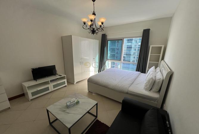 61687923 - Property Image 2