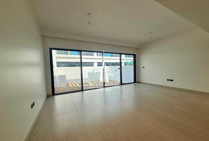 2PHH40qCbw0 - Property Image 2