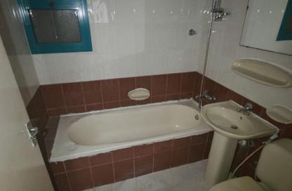 Apartment - 3 Bedrooms - 3 Bathrooms for rent in Al Shahid Tower - Al Qasba - Sharjah