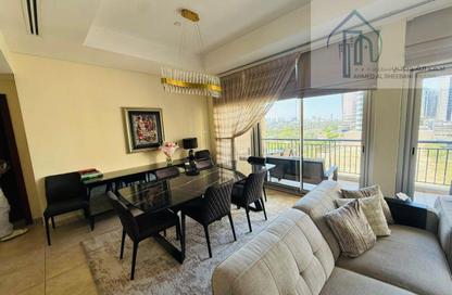 Apartment - 2 Bedrooms - 3 Bathrooms for sale in Emaar Tower A - Emaar Towers - Deira - Dubai