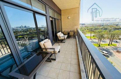 Apartment - 2 Bedrooms - 3 Bathrooms for sale in Emaar Tower A - Emaar Towers - Deira - Dubai