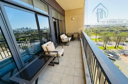 Apartment - 2 Bedrooms - 3 Bathrooms for sale in Emaar Tower A - Emaar Towers - Deira - Dubai