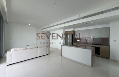 شقة - 2 غرف نوم - 2 حمامات للايجار في برج Beach Isle 1 - بيتش آيل - إعمار بيتشفرونت - دبي هاربور - دبي شقة - 2 غرف نوم - 2 حمامات للايجار في برج Beach Isle 1 - بيتش آيل - إعمار بيتشفرونت - دبي هاربور - دبي