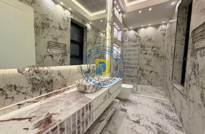 Villa - 5 - 7+ for sale in Al Mowaihat 2 - Al Mowaihat - Ajman