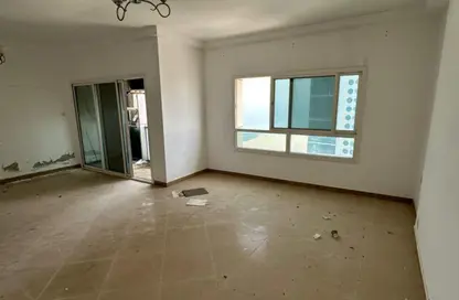 Apartment - 2 Bedrooms - 4 Bathrooms for rent in Ajman Corniche Residences - Ajman Corniche Road - Ajman