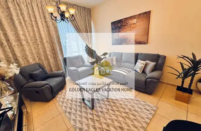 Apartment - 1 Bedroom - 2 Bathrooms for rent in Beach Tower 1 - Al Khan Lagoon - Al Khan - Sharjah