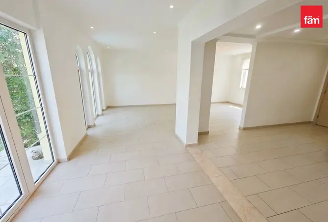 166994338 - Property Image 2