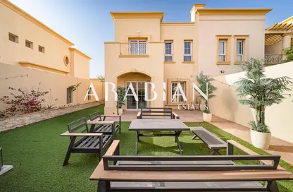 فيلا - 2 غرف نوم - 3 حمامات للبيع في الينابيع 3 - الينابيع - دبي