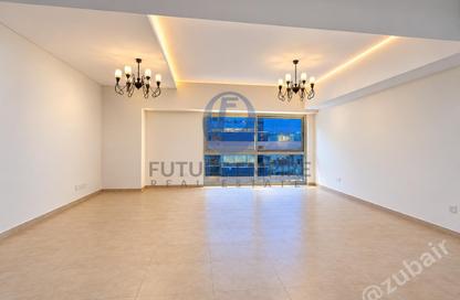 Apartment - 2 - 3 for rent in Blue Waves Residence - Al Mankhool - Bur Dubai - Dubai