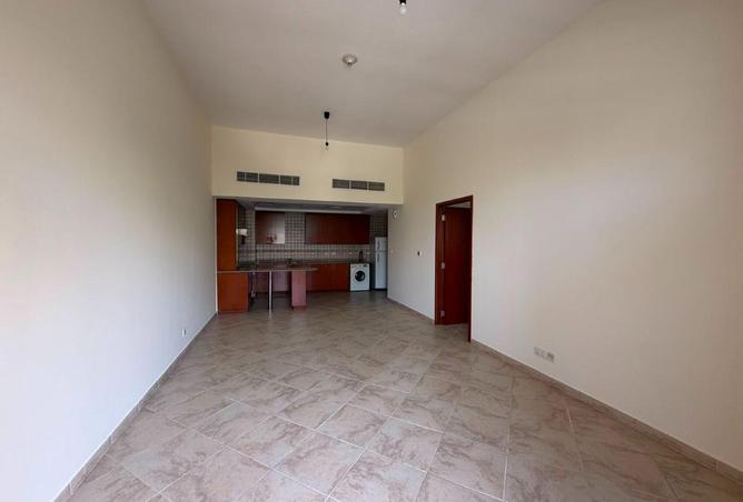 106413182 - Property Image 2