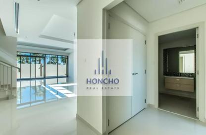 Villa - 3 Bedrooms - 4 Bathrooms for rent in Flora - DAMAC Hills - Dubai