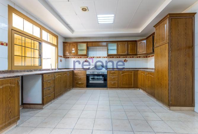 92718598 - Property Image 3