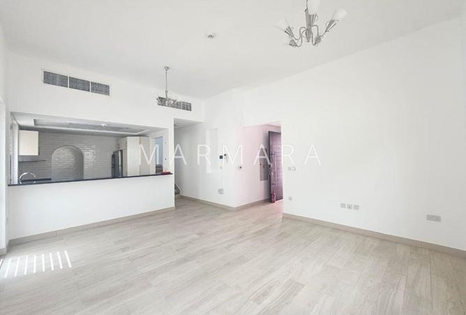 73167089 - Property Image 2