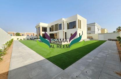Villa - 5 Bedrooms - 5 Bathrooms for rent in Al Manara - Dubai