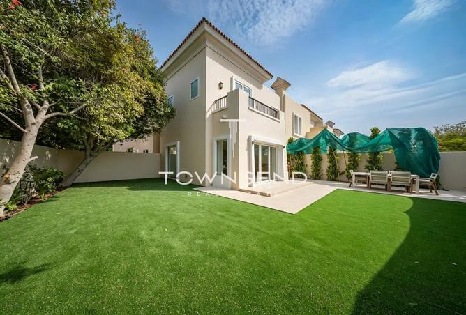 Fully Renovated | Vacant | Extended 3E